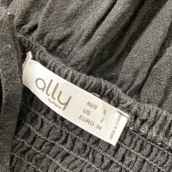 Black Summery Dress - Picture 5 of 5